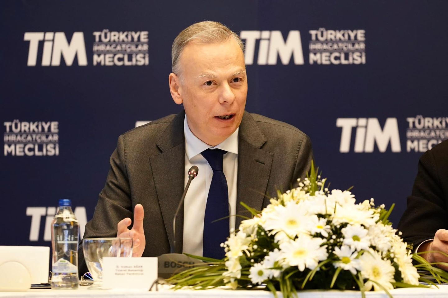 Ticaret Bakan Yardımcısı Ö. Volkan Ağar, Türkiye İhracatçılar Meclisi Tarım Kurulu Toplantısına Katıldı
