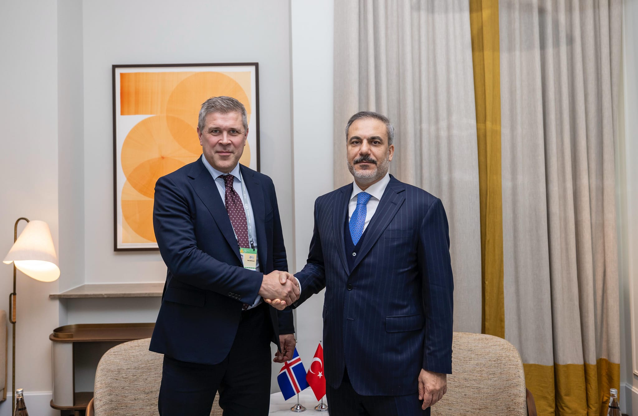 Türkiye Dışişleri Bakanı, İzlanda ile ilişkileri güçlendirmek için önemli bir görüşme gerçekleştirdi